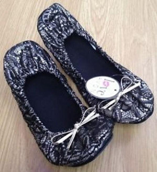 Faria Lace Fold Up Pumps - Scarlet Bloom