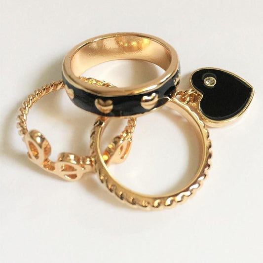 Fearne Ring - Scarlet Bloom