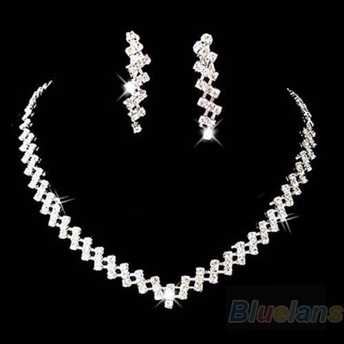 Sumptuous Crystal Rhinestones Diamante Necklace and Earrings Set