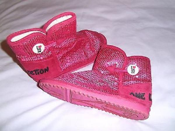 One Direction Girls Slippers - Scarlet Bloom