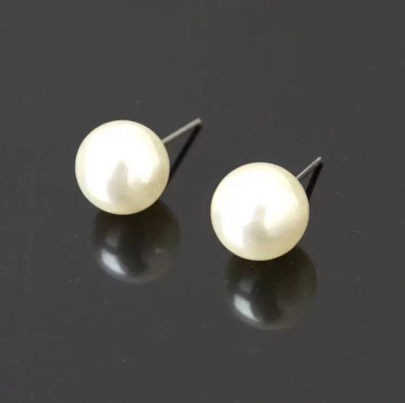 Women's Three-Piece Premium Pearl Wedding Necklace Earring and Bracelet Jewelry Set