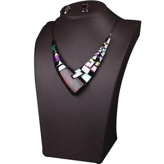 Ladies Multiple Splice Alloy Resin Necklace - Scarlet Bloom